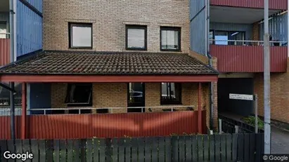 Lägenheter att hyra i Falkenberg - Bild från Google Street View Lägenheter att hyra i Falkenberg - Bild från Google Street View