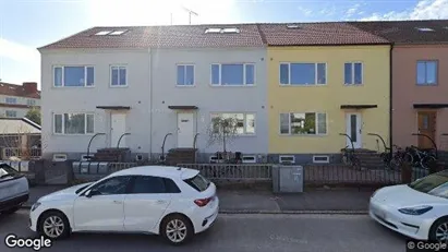 Lägenheter till salu i Halmstad - Bild från Google Street View