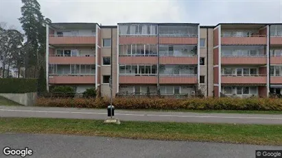 Lägenheter till salu i Upplands Väsby - Bild från Google Street View Lägenheter till salu i Upplands Väsby - Bild från Google Street View