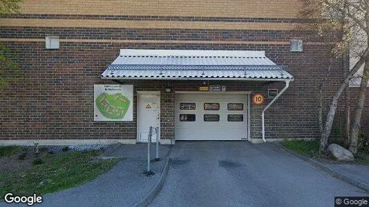 Lägenheter till salu i Upplands Väsby - Bild från Google Street View