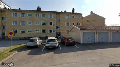 Lägenheter till salu i Köping - Bild från Google Street View