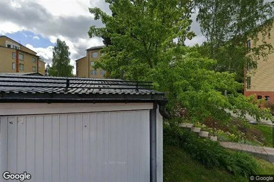 Bostadsrätter till salu i Tyresö - Bild från Google Street View