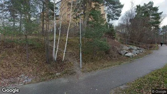 Lägenheter till salu i Upplands Väsby - Bild från Google Street View
