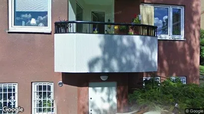 Lägenheter till salu i Huddinge - Bild från Google Street View