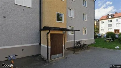 Lägenheter till salu i Huddinge - Bild från Google Street View