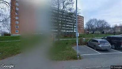 Lägenheter till salu i Upplands Väsby - Bild från Google Street View