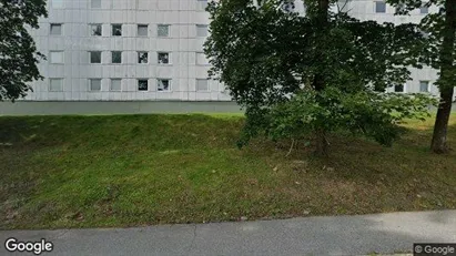 Bostadsrätter till salu i Huddinge - Bild från Google Street View