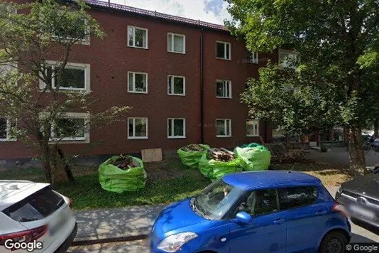 Bostadsrätter till salu i Huddinge - Bild från Google Street View