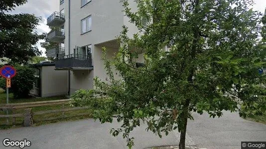 Lägenheter till salu i Täby - Bild från Google Street View