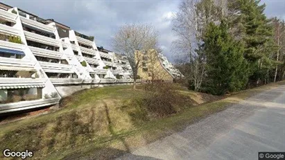Lägenheter till salu i Upplands Väsby - Bild från Google Street View