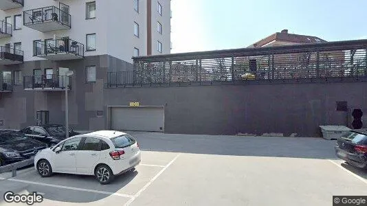 Lägenheter till salu i Huddinge - Bild från Google Street View