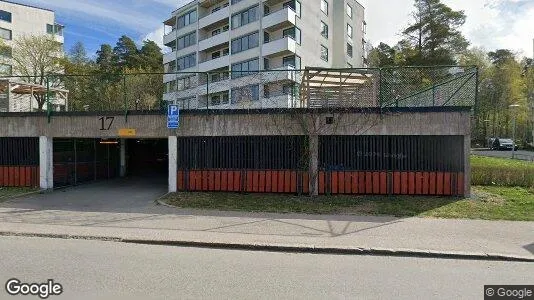 Lägenheter till salu i Upplands Väsby - Bild från Google Street View