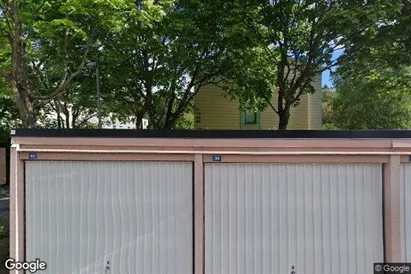 Bostadsrätter till salu i Tyresö - Bild från Google Street View