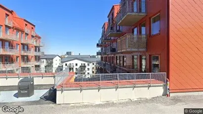 Bostadsrätter till salu i Tyresö - Bild från Google Street View