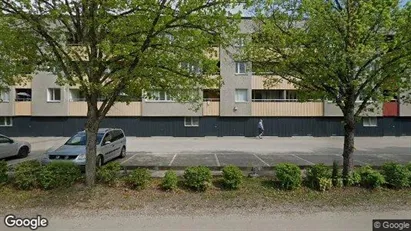 Lägenheter att hyra i Köping - Bild från Google Street View Lägenheter att hyra i Köping - Bild från Google Street View