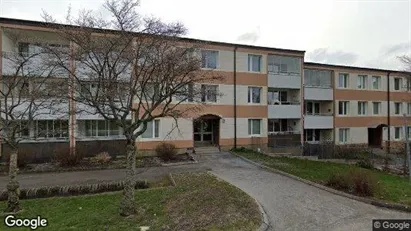 Bostadsrätter till salu i Huddinge - Bild från Google Street View
