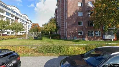 Lägenheter till salu i Solna - Bild från Google Street View