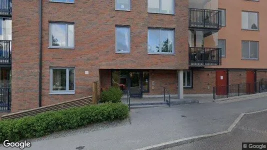 Bostadsrätter till salu i Huddinge - Bild från Google Street View