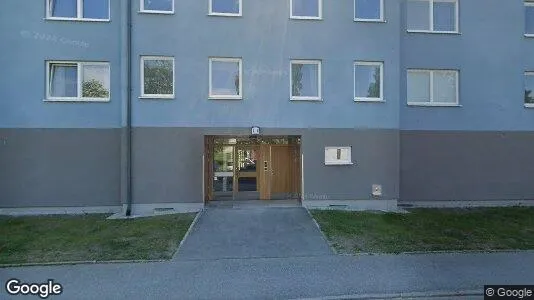 Bostadsrätter till salu i Haninge - Bild från Google Street View