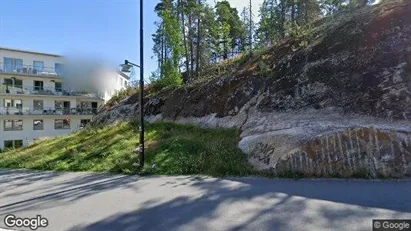 Bostadsrätter till salu i Haninge - Bild från Google Street View