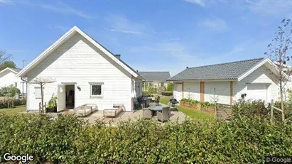 Lägenheter till salu i Båstad - Bild från Google Street View