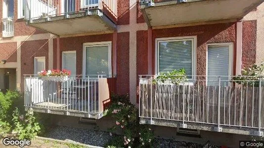 Bostadsrätter till salu i Nacka - Bild från Google Street View