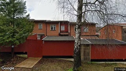 Bostadsrätter till salu i Haninge - Bild från Google Street View
