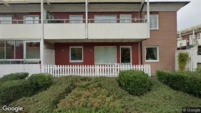 Lägenheter till salu i Tomelilla - Bild från Google Street View
