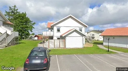 Bostadsrätter till salu i Stenungsund - Bild från Google Street View