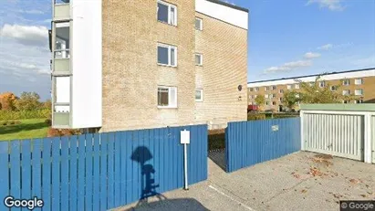 Bostadsrätter till salu i Sjöbo - Bild från Google Street View