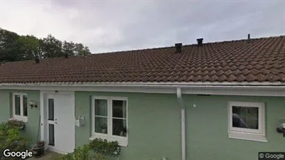 Bostadsrätter till salu i Båstad - Bild från Google Street View