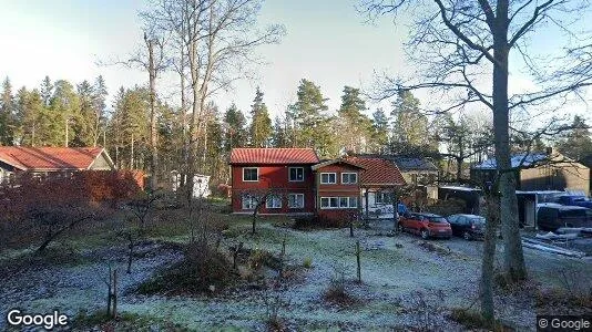 Lägenheter till salu i Ekerö - Bild från Google Street View