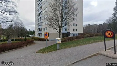 Bostadsrätter till salu i Upplands Väsby - Bild från Google Street View