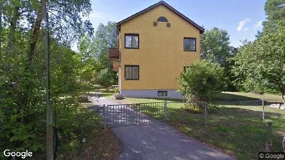 Bostadsrätter till salu i Botkyrka - Bild från Google Street View