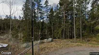 Lägenheter till salu i Huddinge - Bild från Google Street View