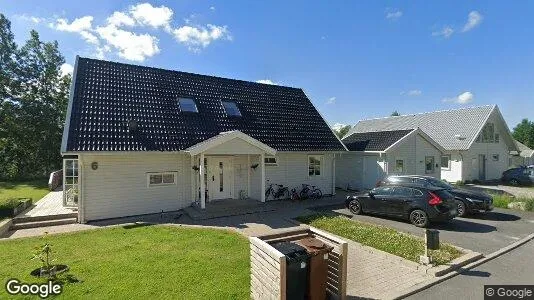 Bostadsrätter till salu i Stenungsund - Bild från Google Street View