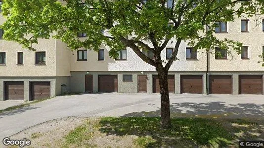 Lägenheter till salu i Haninge - Bild från Google Street View