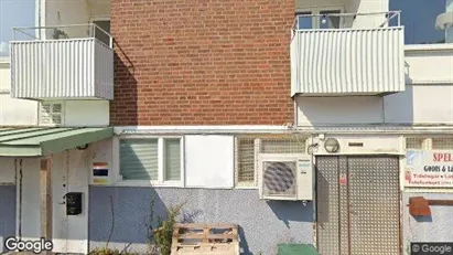 Bostadsrätter till salu i Mölndal - Bild från Google Street View