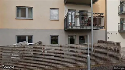 Lägenheter till salu i Huddinge - Bild från Google Street View
