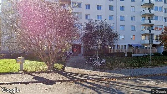 Lägenheter till salu i Solna - Bild från Google Street View