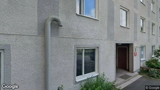 Lägenheter till salu i Huddinge - Bild från Google Street View