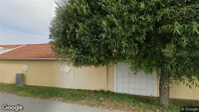 Lägenheter till salu i Huddinge - Bild från Google Street View