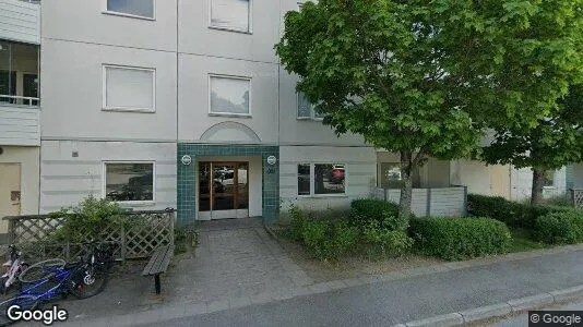 Bostadsrätter till salu i Haninge - Bild från Google Street View