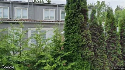 Lägenheter till salu i Huddinge - Bild från Google Street View