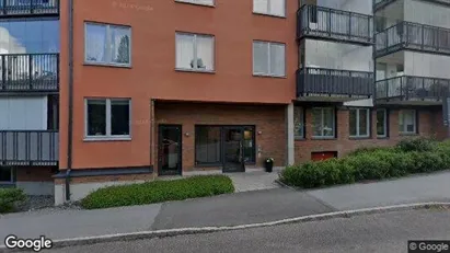 Lägenheter till salu i Huddinge - Bild från Google Street View