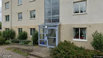 Bostadsrätter till salu i Mark - Bild från Google Street View