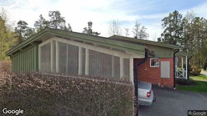Lägenheter till salu i Tyresö - Bild från Google Street View