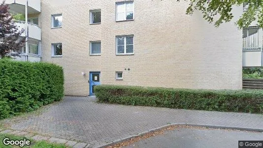 Lägenheter till salu i Solna - Bild från Google Street View