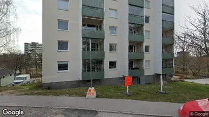 Lägenheter till salu i Huddinge - Bild från Google Street View
