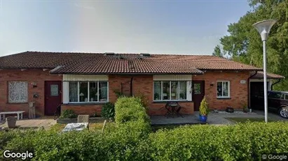 Bostadsrätter till salu i Köping - Bild från Google Street View